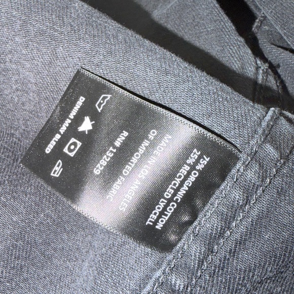 Revolve GRLFRND Valeria Denim Oversized Button Shirt Arcata Washed Black XS/S - Picture 7 of 8